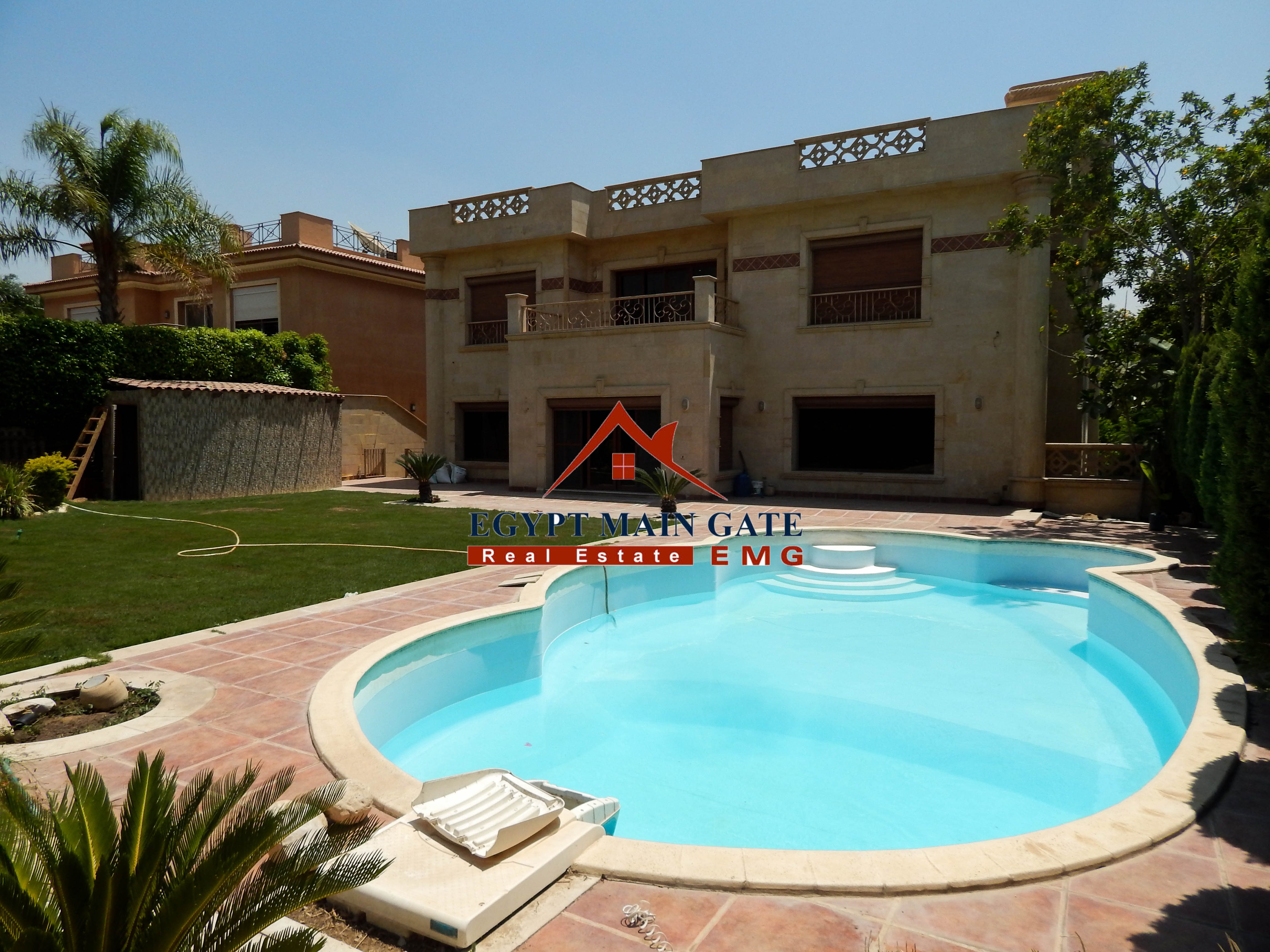 Unfurnished duplex with a lovely garden and pool for rent in katameya heights compound 