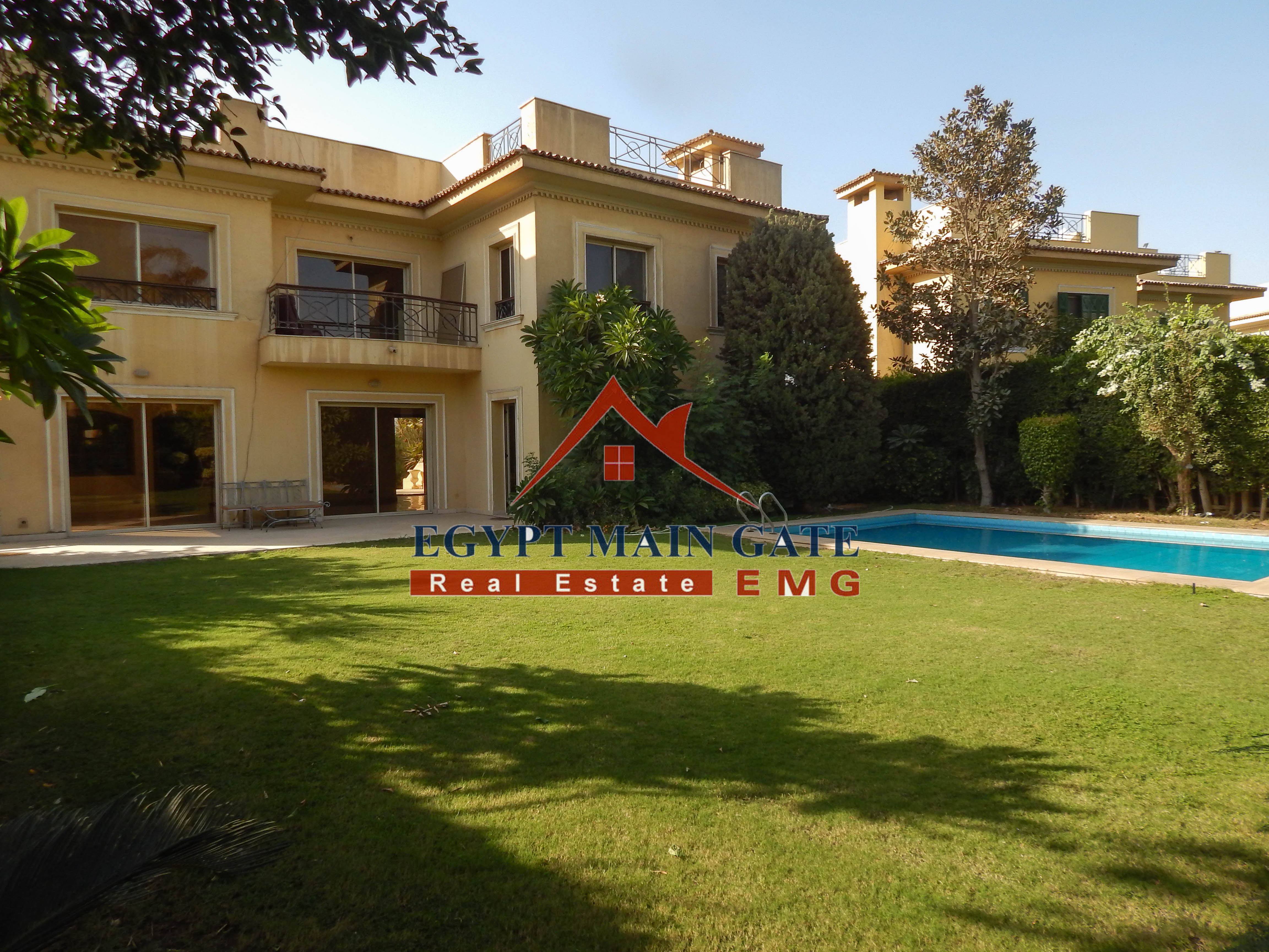 Duplex with a big garden and a nice pool for rent semi furnished in Katameya heights compound 